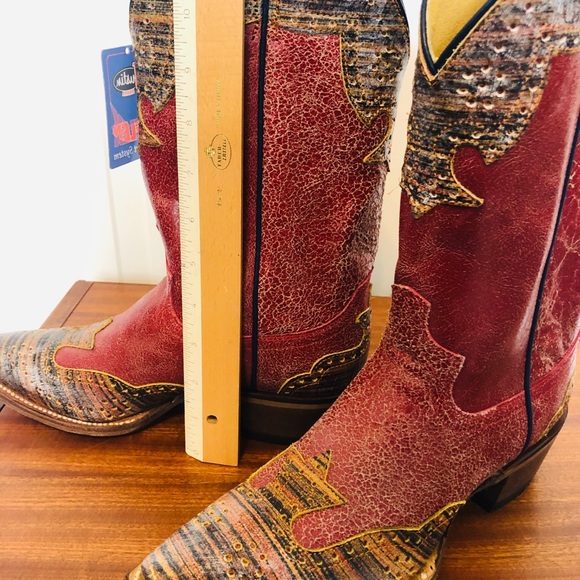 NEW Ladies Justin Red Cowboy Boots - Picture 3 of 8